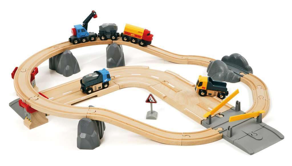 BRIO Rail & Road Quarry Set 33210