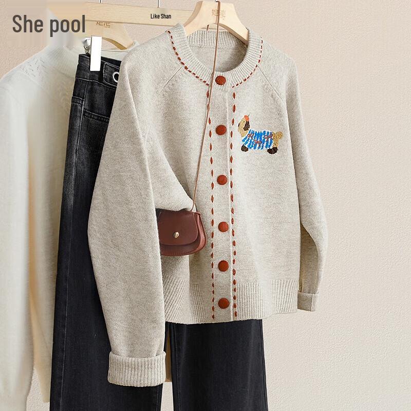 

Women s Loose Cartoon Embroidered Round Neck Knit Sweater L
