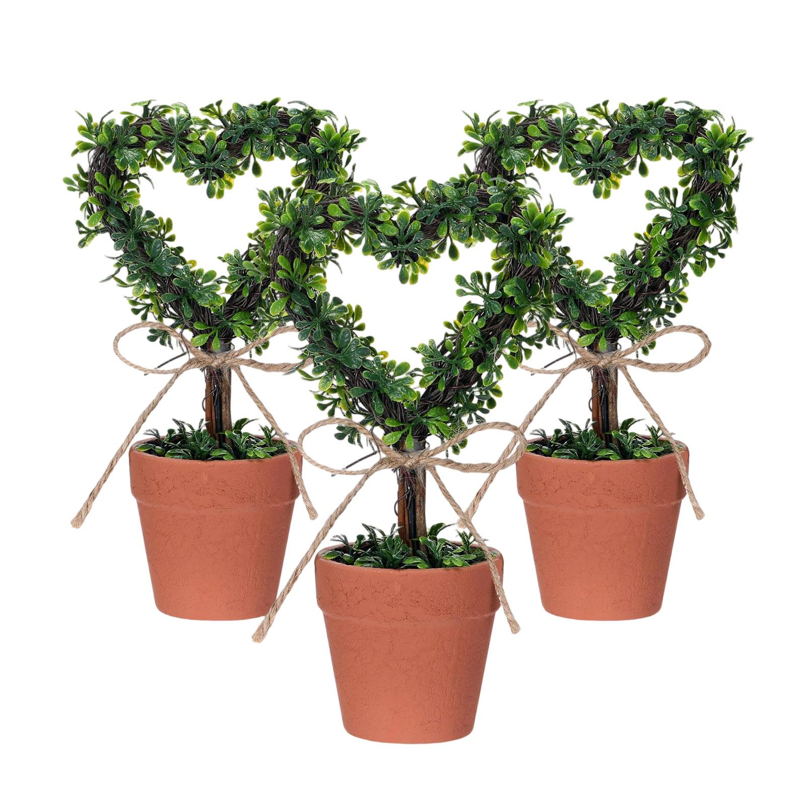 

8-inch Artificial Heart-shaped Potted Plant With A Pot, Small Simulated Tree, Perfect For Valentine s Day Decoration. One Size