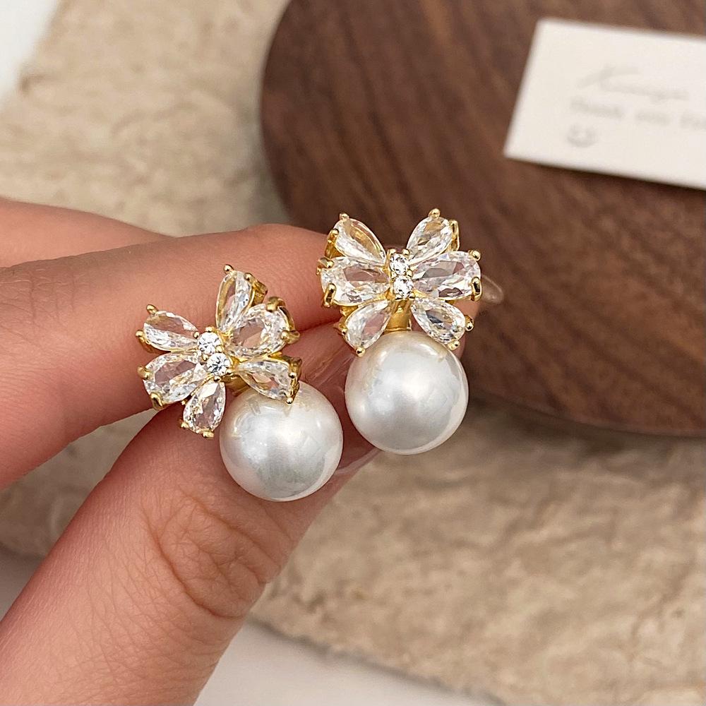 

Korean Style Pearl Bow Zircon Stud Earrings - Elegant Women s Luxury Jewelry