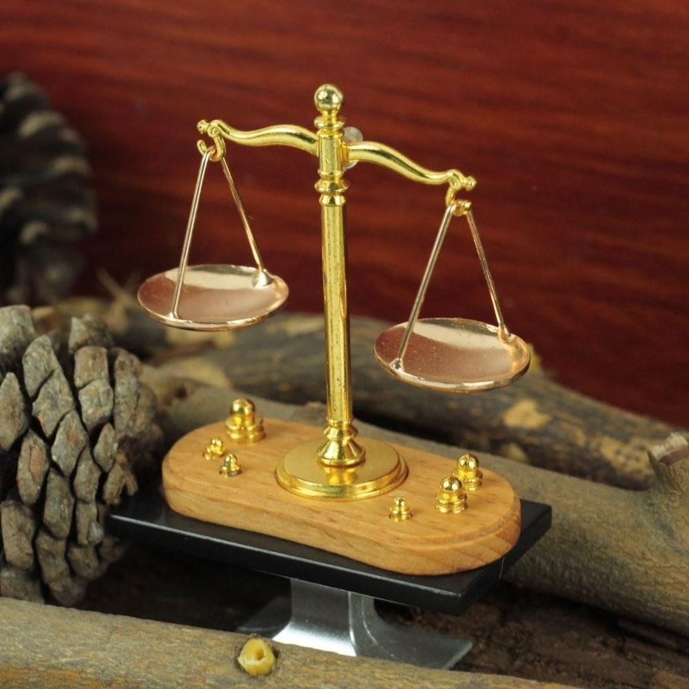 Mini Balance Scale Model 1:12 Antique Simulation Balance Dollhouse Decoration Photography Props