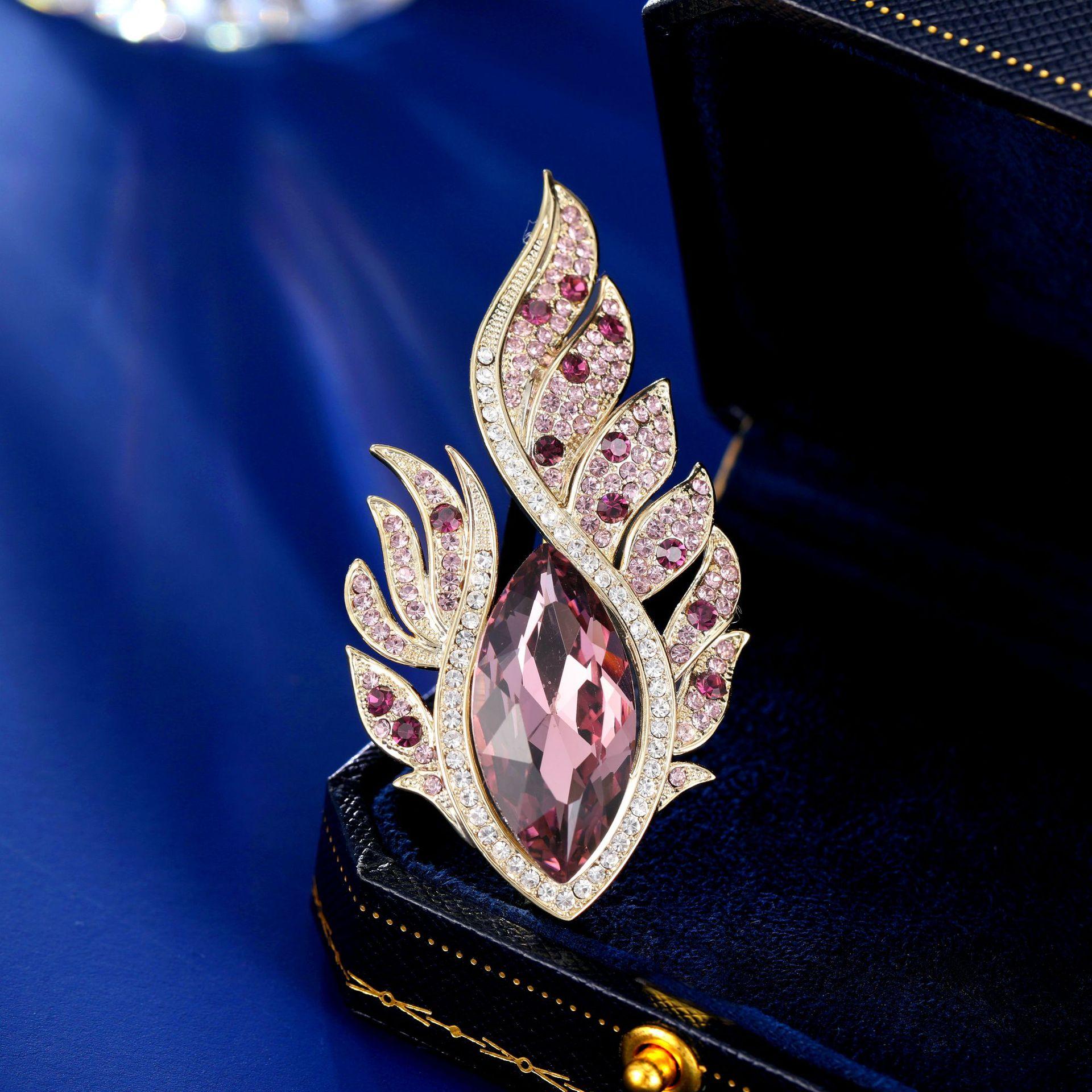 

Высококачественный легкий роскошный стиль изысканная брошь ангел феникс перо глаз корсаж персонализированные изысканные аксессуары для костюма корсаж булавка