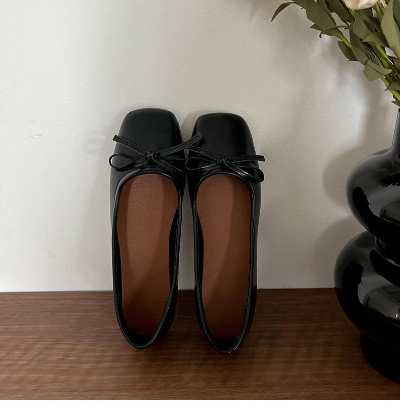 

Серебряные туфли-балетки с квадратной головкой и легким язычком на плоской подошве женские туфли 2025 года, французская юбка, туфли Мэри Джейн на весну 39 чёрный