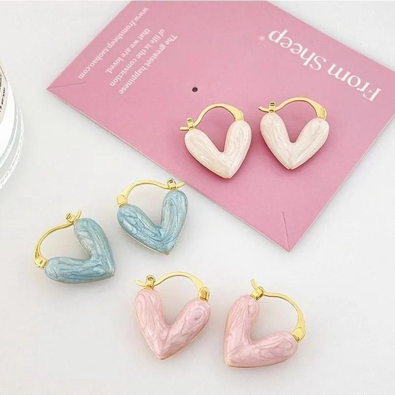 LATS 2024 New Arrival Love Heart Hoop Earrings for Women Small and Delicate Fashion Accessories Elegant Trend Zircon Party Gift