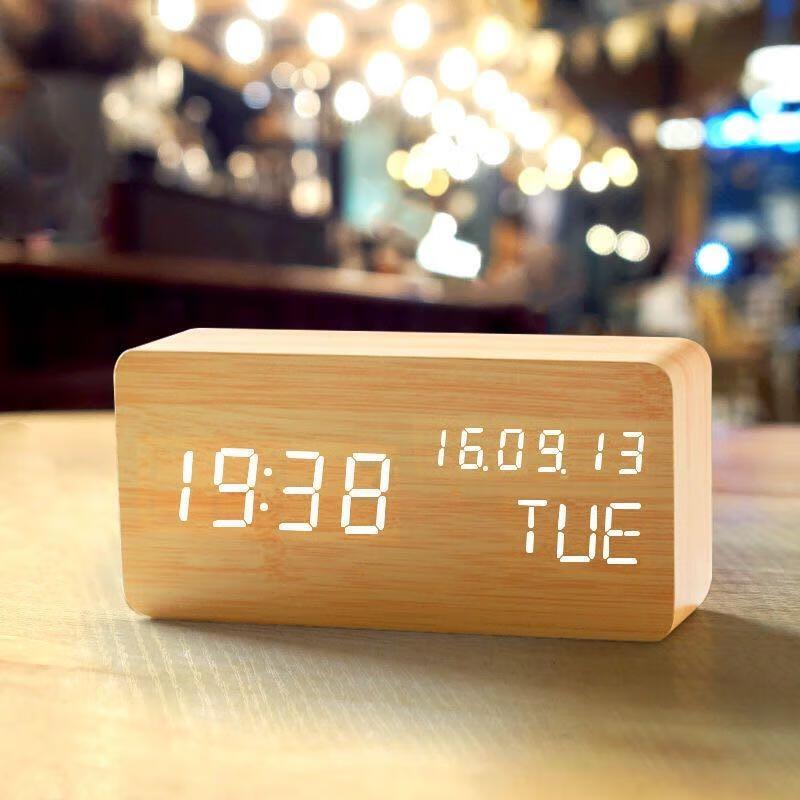 

HANDUNYOU Wooden Wood Grain Alarm Clock