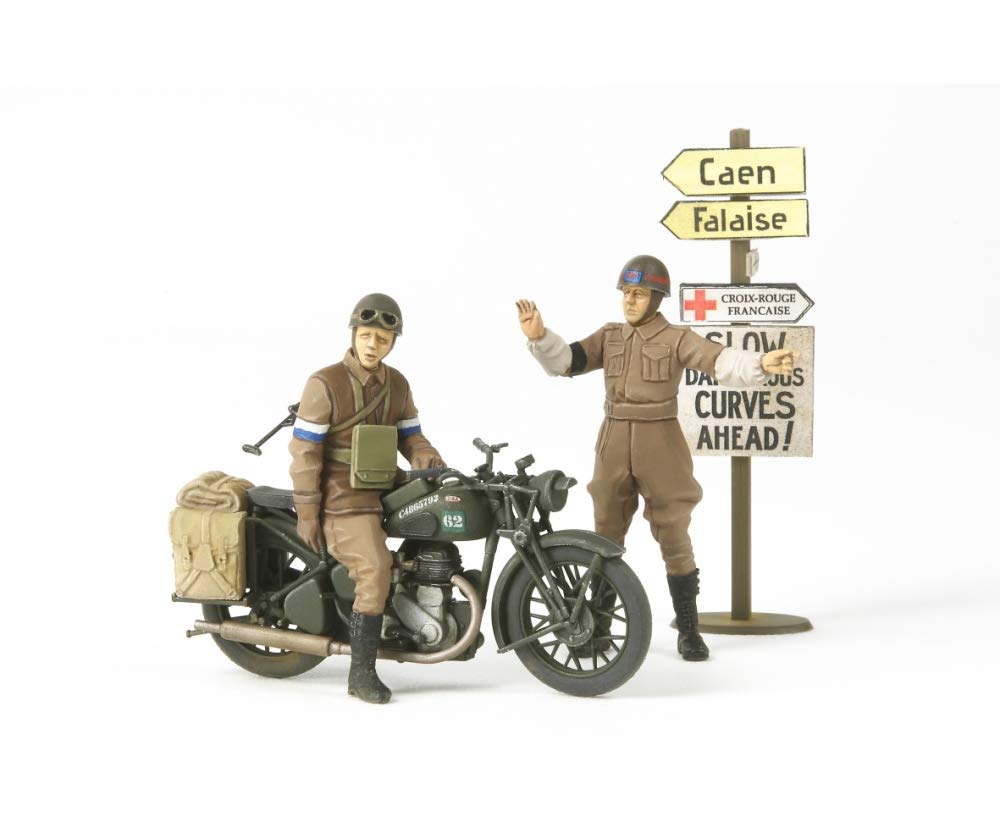 Tamiya 1/35 Military Miniature Series No. 316 British Army Motorcycle Series BSA M20 MP Set Plastic Model Kit 35316