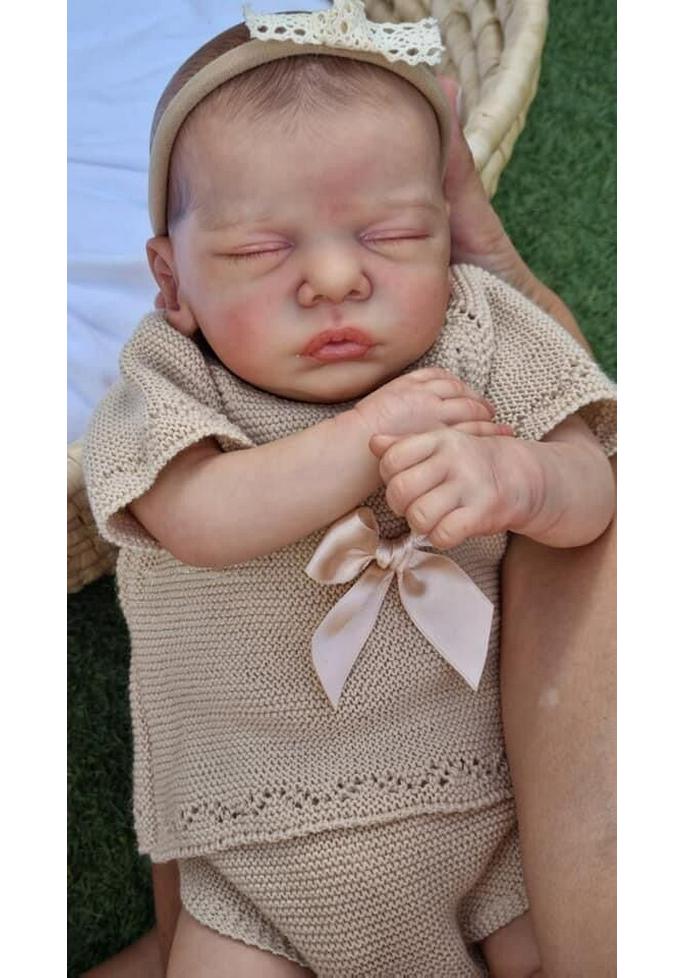 49cm Romy Realistic Handmade Doll with 3D Skin and Color Painting 49cm Cloth Body