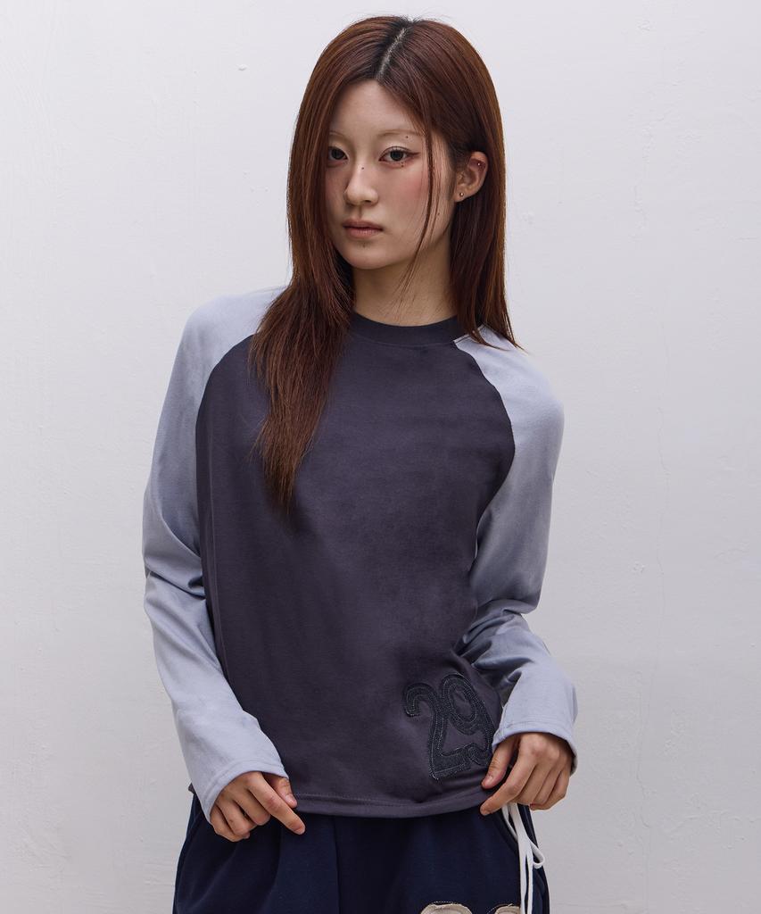 Ebeulisi 29 Patch Raglan Long Sleeve (Sky Blue)