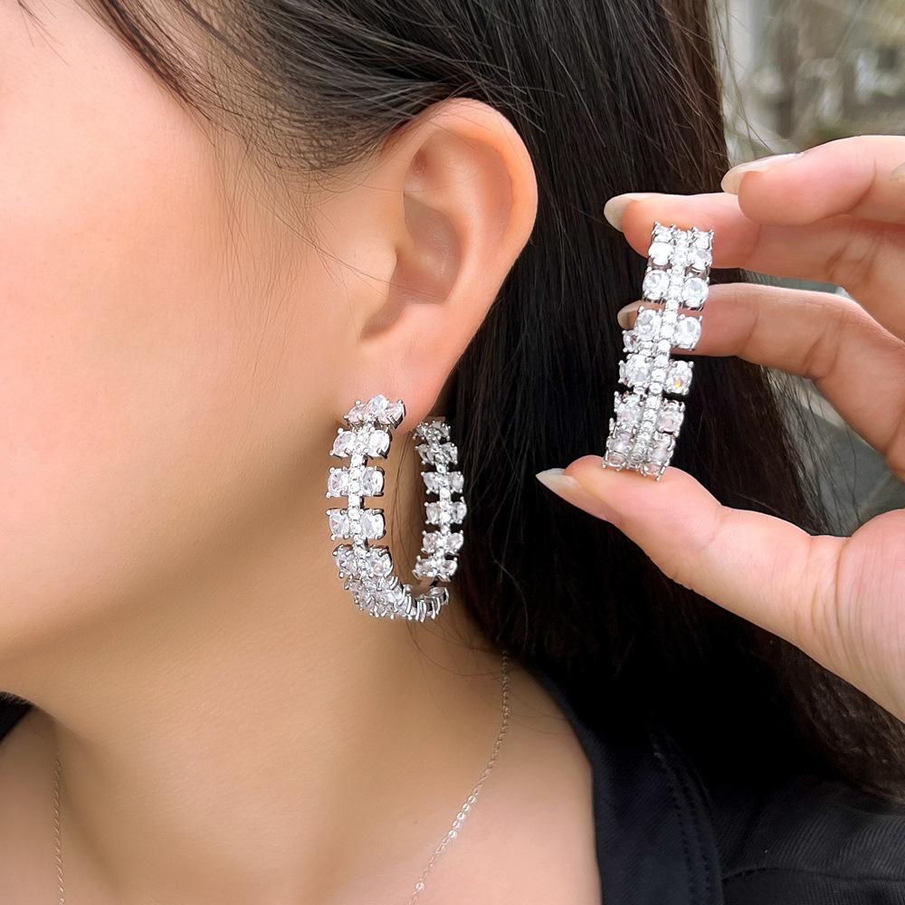 Needle Light Luxury Celebrity Style C-Shaped Earrings Dinner Dress With Loop Earrings