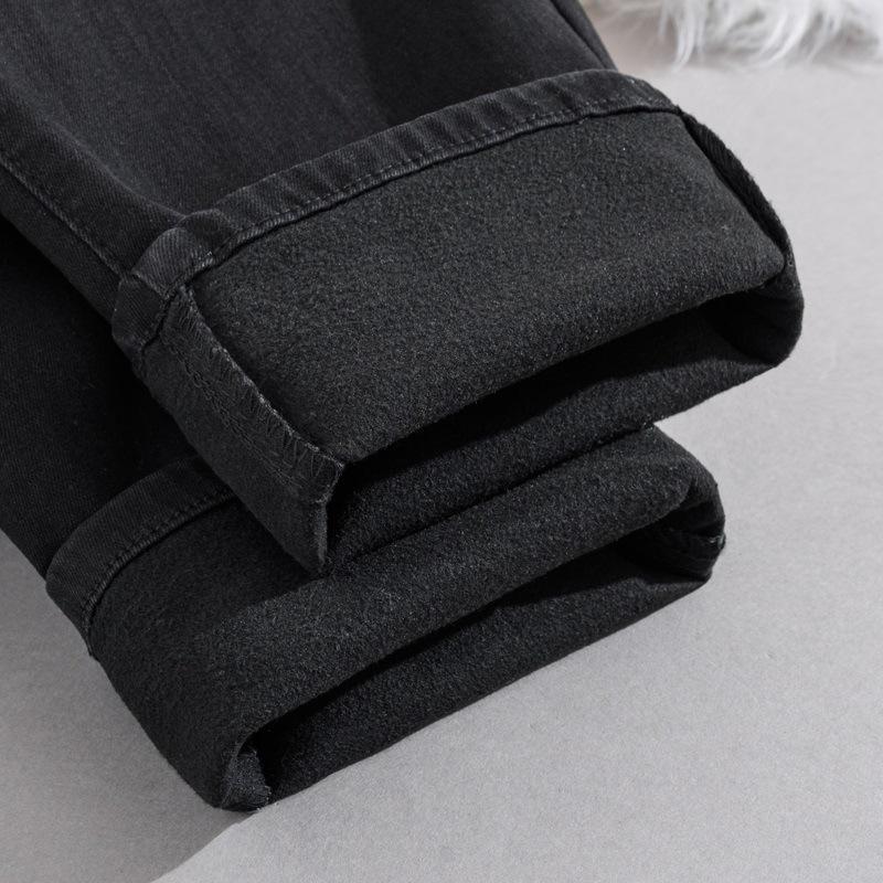 High-Quality Black Fleece-Lined Straight-Leg Jeans for Women - 2025 Autumn/Winter Edition, Plus Loose Slimming Design, Cigarette Style, Size 30