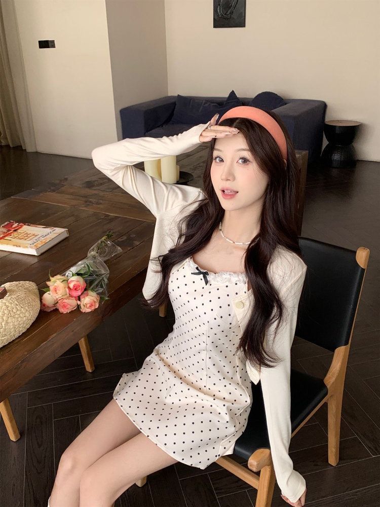 Fresh and sweet polka dot bow wear suspender dress women's summer new sunscreen clothes cardigan two-piece set