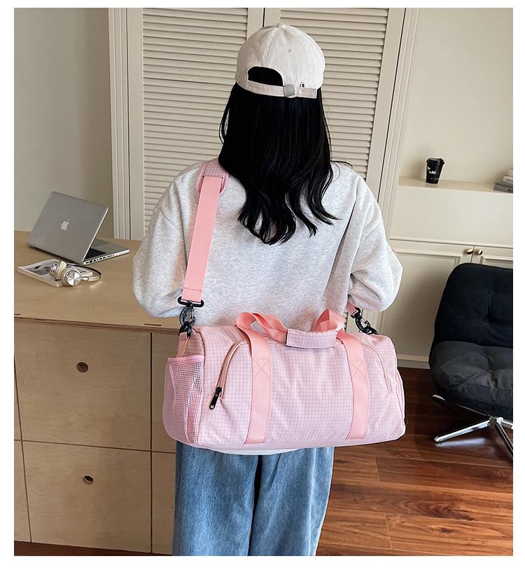 Versatile Wet & Dry Separation Bag - Ideal for Swim, Fitness, Travel, or Yoga. Large Capacity, Suitable for Short Trips and Outings.