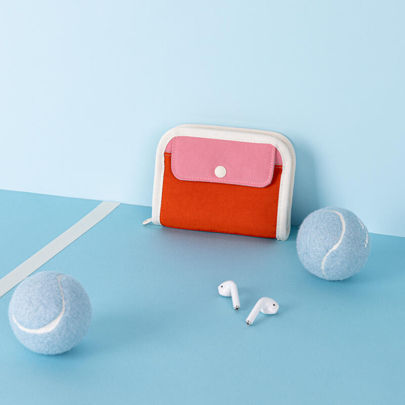 Comcomheal Stitch Wallet