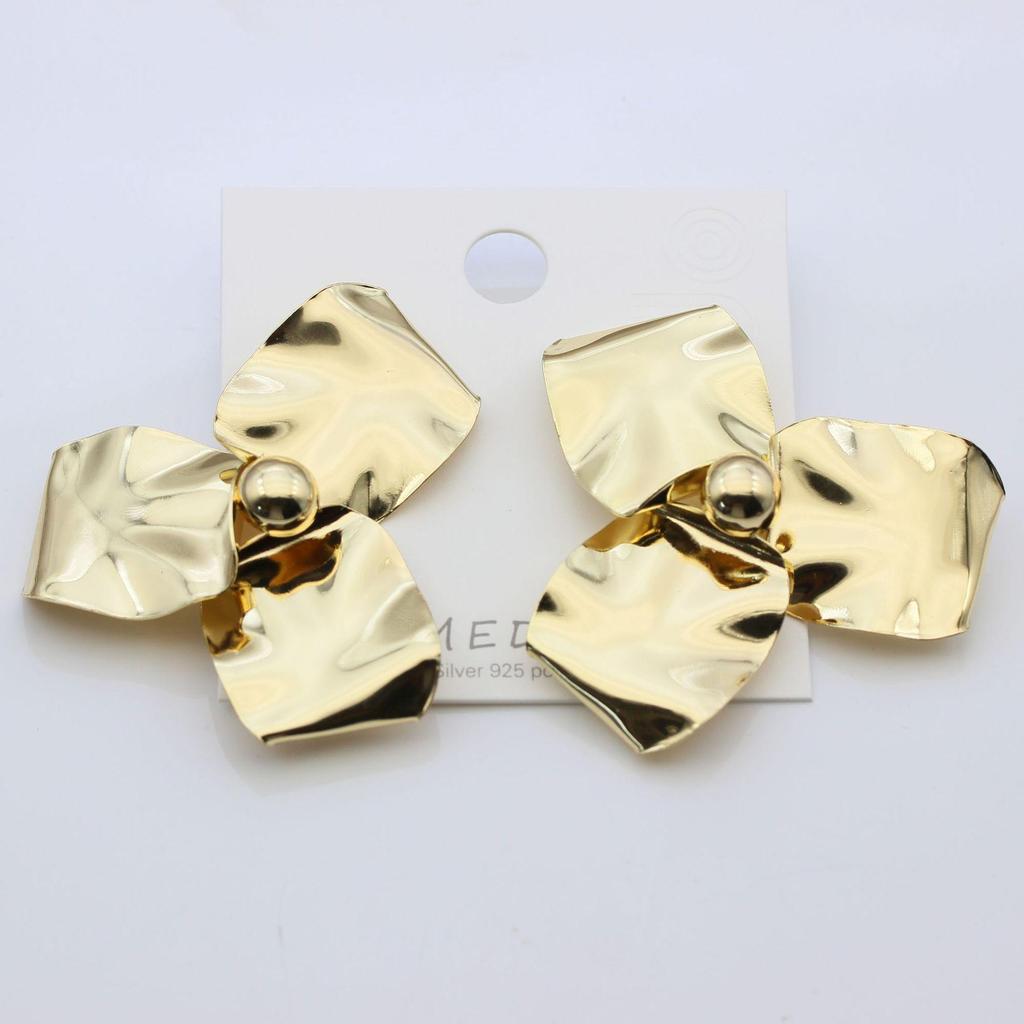 Blütenblatt-Textur Blumen S925 Silbernadel Hängeohrringe, Echtgoldplattiert, Übertriebenes Design, Grenzüberschreitender Luxus.