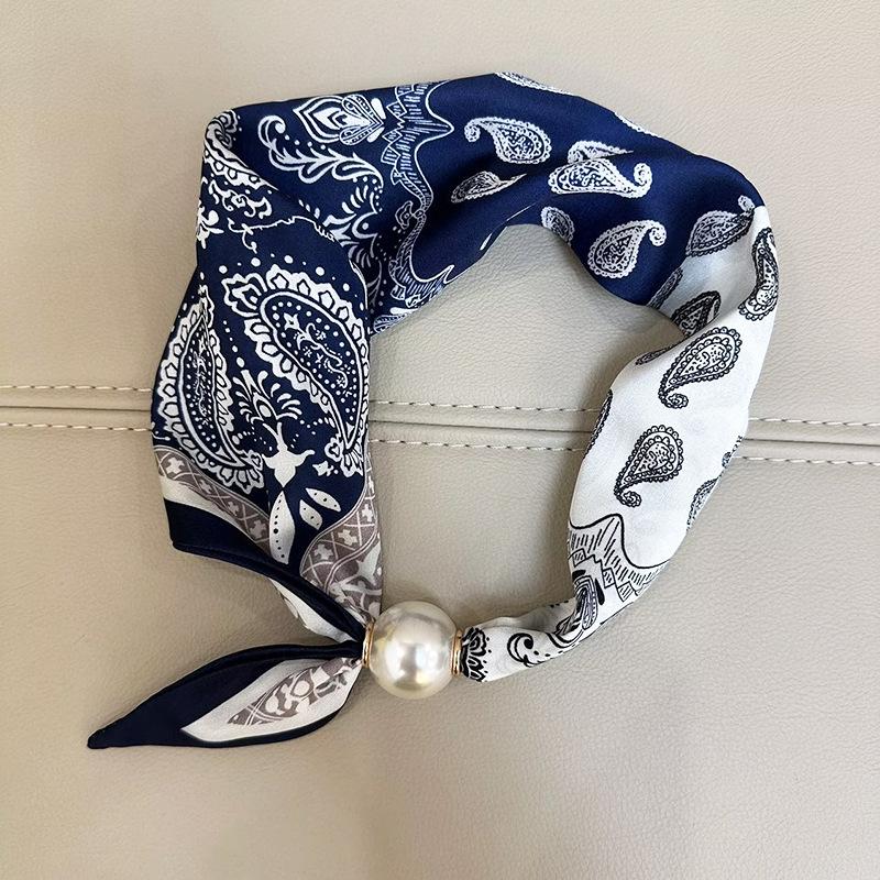 Summer 2025 Pearl Magnetic Buckle Scarf: Versatile, Decorative, Breathable Neck Warmer