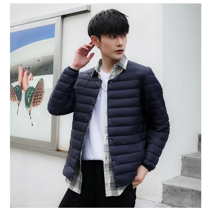 

Winter New Light Down Jacket Men s Short Round Neck Neck Warm Liner Long Sleeve Slim Fit Thin Large Size Jacket M темно-синий