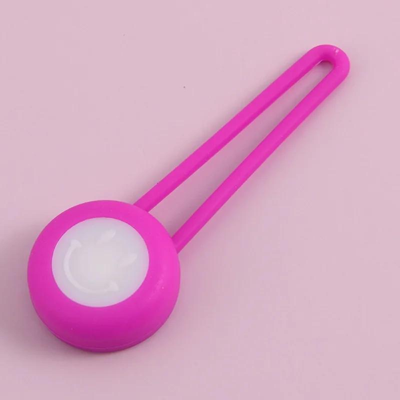 

1pc Silicone Pet LED Pendant Light For Dogs & Cats - Night Safety Flashing Round Tag, Replaceable Battery, Long-lasting Glow фуксія