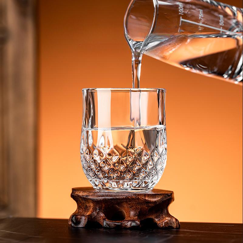 2/6pcs Set 85ml/2.9oz Shot Glass Whisky Cup Mini Glass Cups for Liqueur Cordial Glasses Tequila Cups Small Crystal Glass Cups