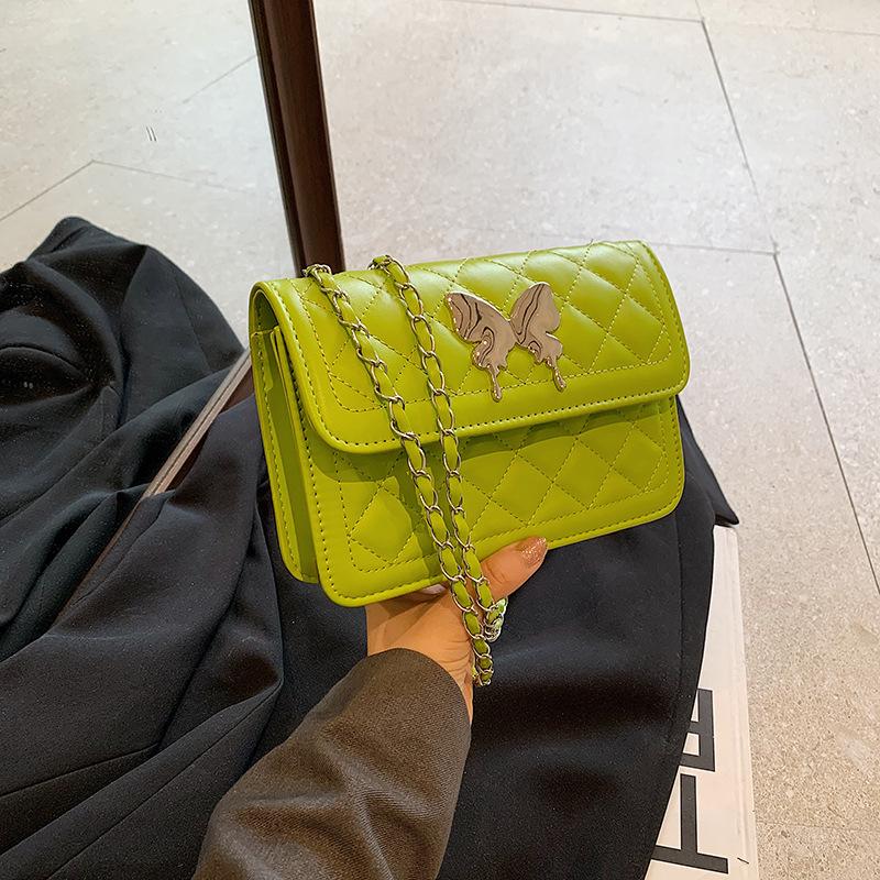 

Повседневная маленькая сумка нового стиля для женщин, популярная сумка через плечо, модная сумка на плечо, простая цепочка, большая вместимость, маленькая квадратная сумка