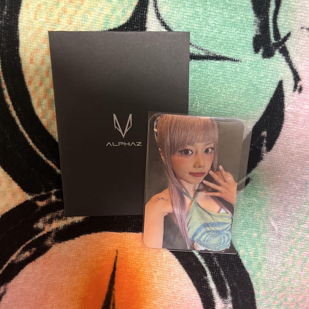 

[USED] a-nation2025 venue limited XG HINATA trading card