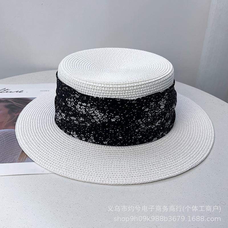 French elegant flat-brimmed straw hat women's spring summer outing beach hat versatile face small sun hat