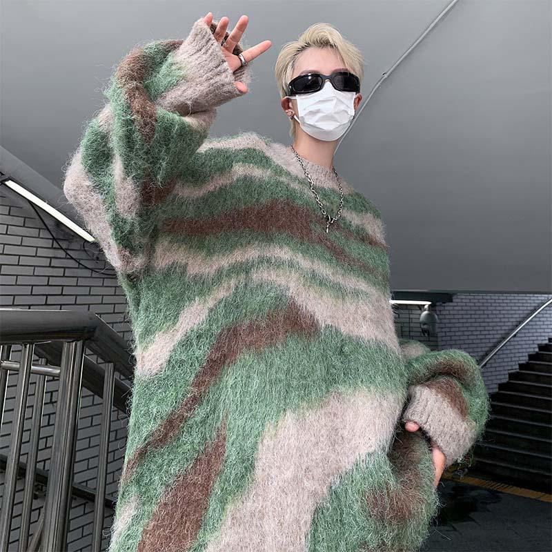 

Мужской полосатый свитер из норки и бархата: Модный молодежный свитер с круглым вырезом в японском стиле для осени и зимы. M зелёный