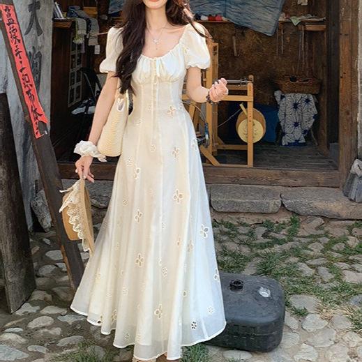 French summer gentle square collar temperament hollow bubble sleeve dress high-end niche waist thin lace-up dress