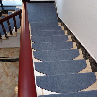 Treppenteppich Halbkreisförmige Treppenmatte Rutschfeste Unterseite Treppenschutz Dick Saugfähig Treppenstufenmatte Schützt Treppen für Zuhause Kindersicherheit