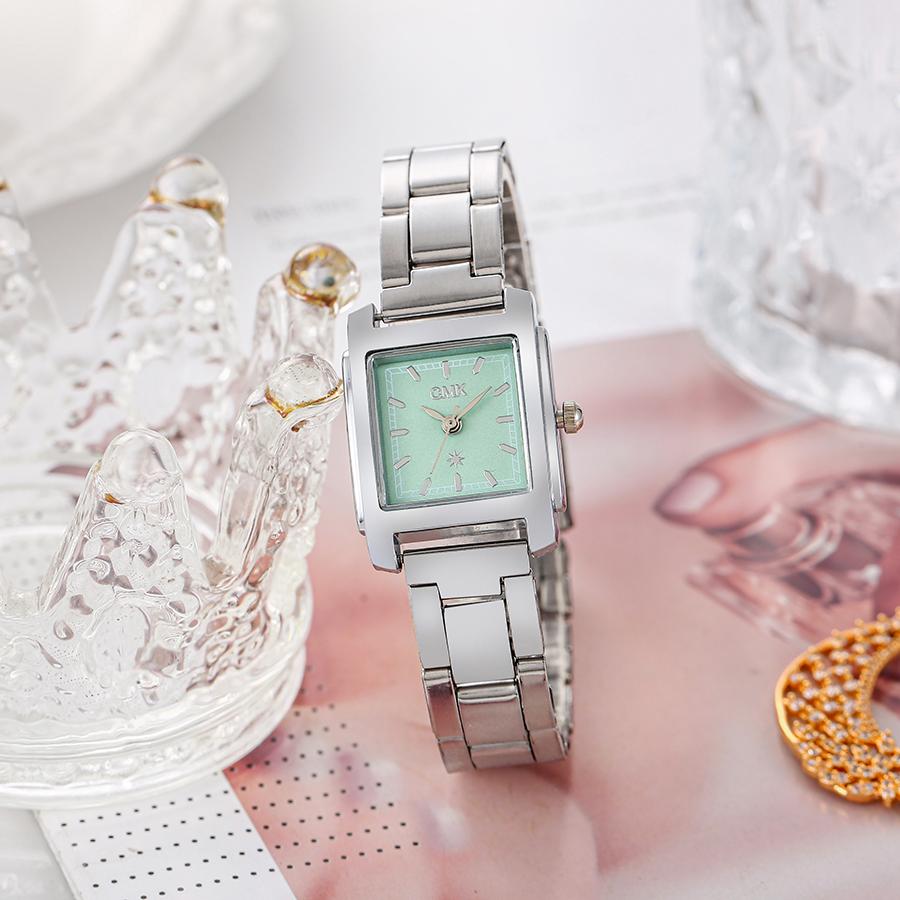 Fashion Light Luxury Women's Quartz Watch Alloy Steel Band Square Dial, Suitable for Women's Daily Wear, Christmas Gift