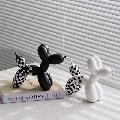 Decorazioni Cagnolino Palloncino a Quadri: Decorazioni in Resina Bianco e Nero per Mobili TV e Soggiorni