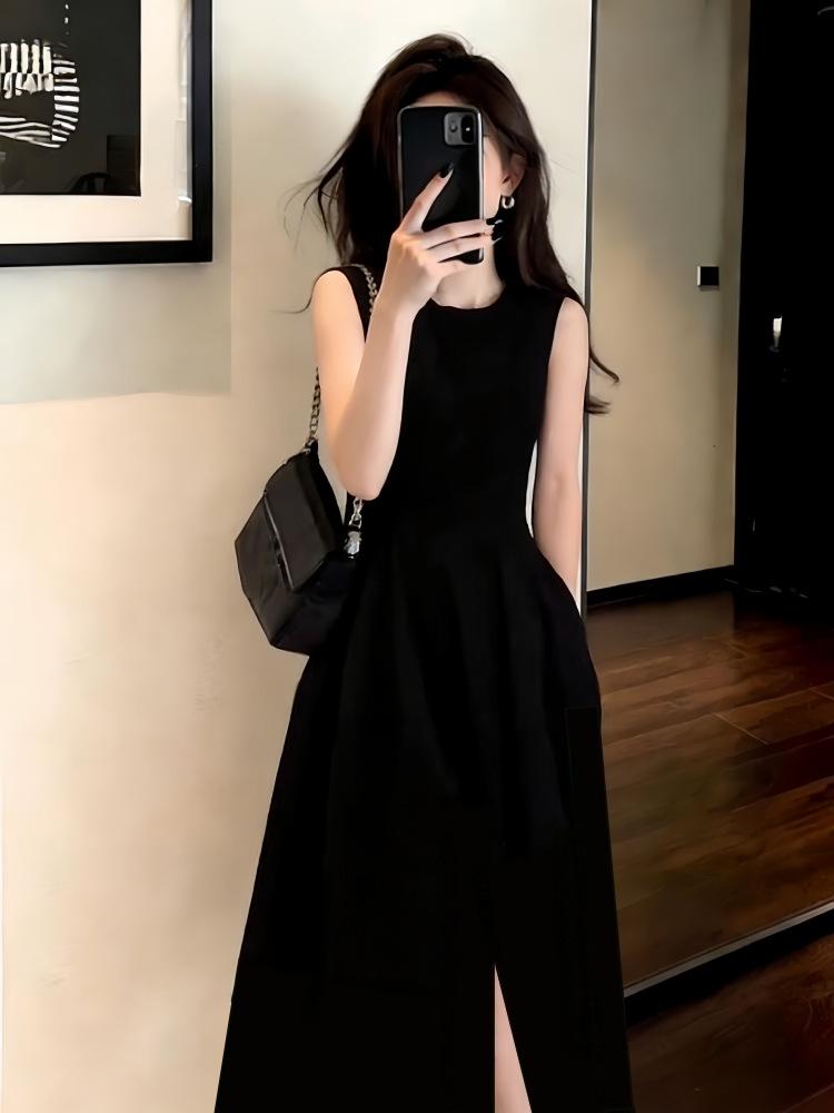 Elegant Sleeveless Waist-Cinching Black Maxi Dress for Women, Summer 2026 Style Small чёрный