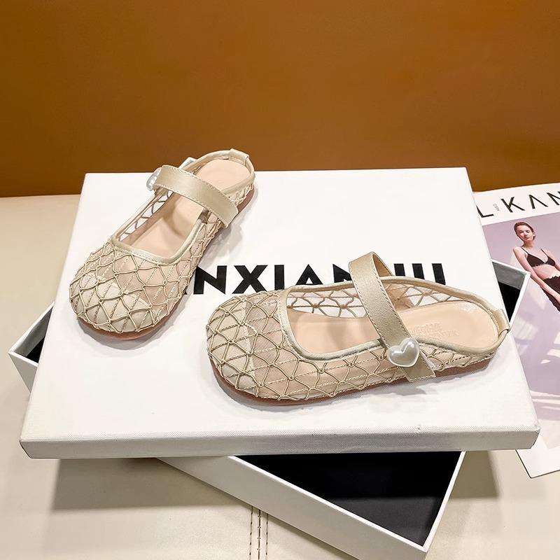 

Fashion Versatile Girls Sandals 2025 Summer New Kids Flat Slippers Simple Girls Mesh Shoes Anti Slip Child Beach Shoes Zapatos 26insole17cm бежевый