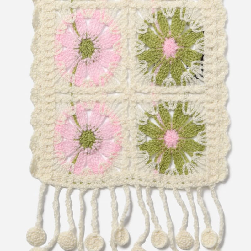 Thursday Island [KiiiKiii] Flower Knit Muffler_T256MSF141W