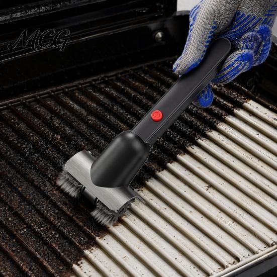 Grease Removal Grill Brush Electric with Dual Rotating Heads And Built-in LED Light, Cordless BBQ Outdoor Cleaning Tool Cleaner Water Mist Spray,
