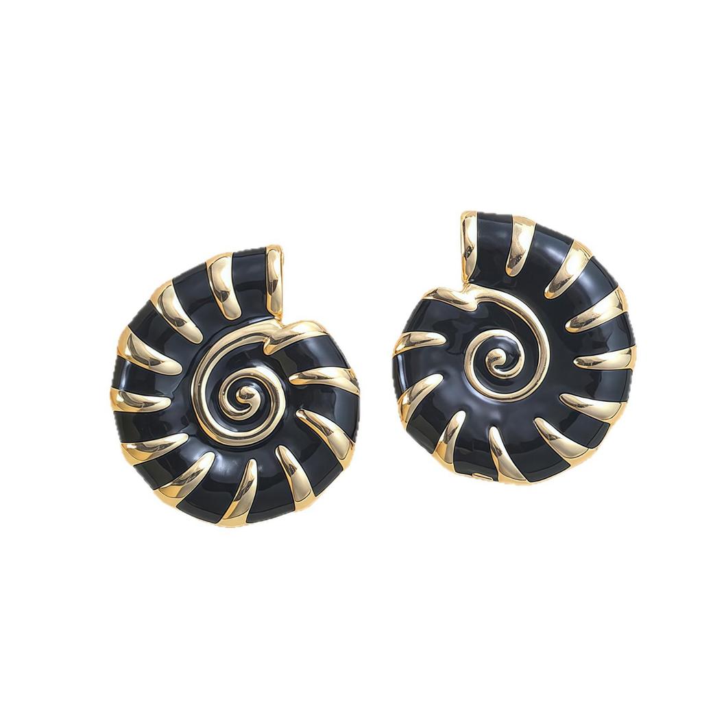 Colorful Dopamine Conch Earrings – Trendy, High-End, and Versatile Accessory