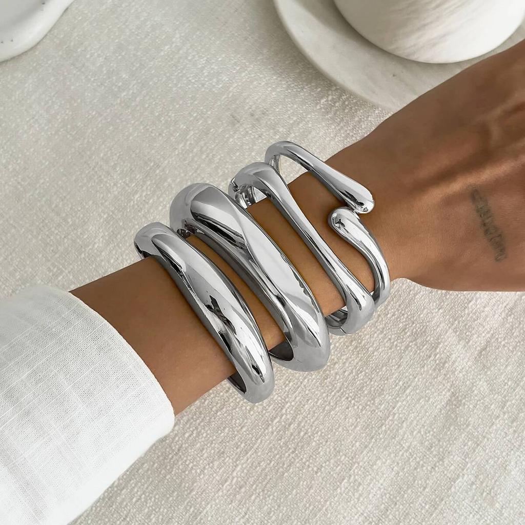 Ingemark 4 Styles Punk Heavy Metal Open Bangles for Women New Trend Goth Irregular Glossy Spring Arm Bracelets Grunge Jewelry