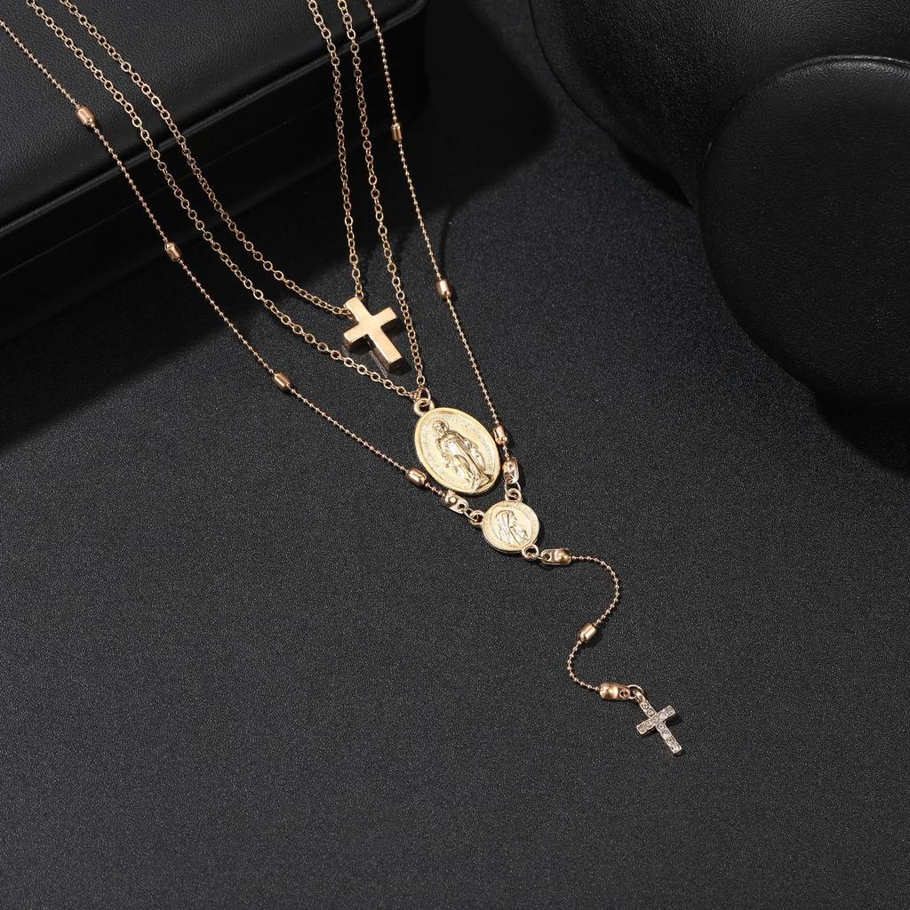 Retro Cross Pendant Multi-Layer Necklace: Niche Clavicle Chain for Women.