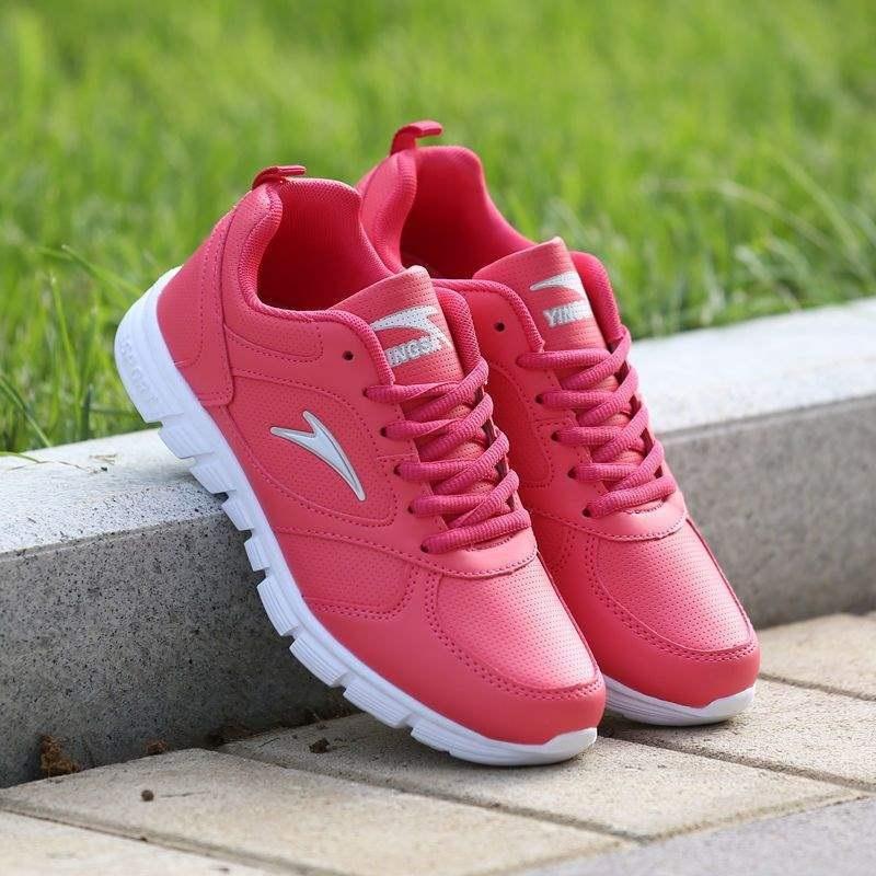 Waterproof Casual Leather Surface White Running Shoes White Ball Shoes Tennis Shoes