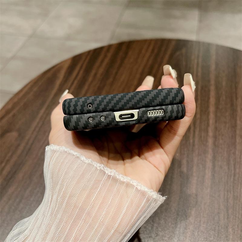 Carbon Fiber Texture Is Suitable for Samsung Zflip5 Mobile Phone Case Color Matching Zflip3 Advanced Sense Huawei X5 Folding Hard Case
