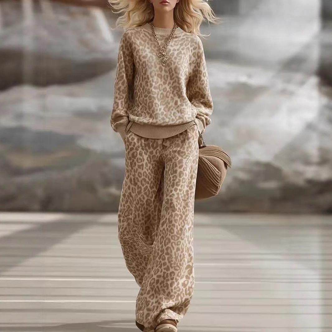 

European & American Women s Light Brown Leopard Print Slim Fit Retro Suit - Long Sleeve Top & Pants L