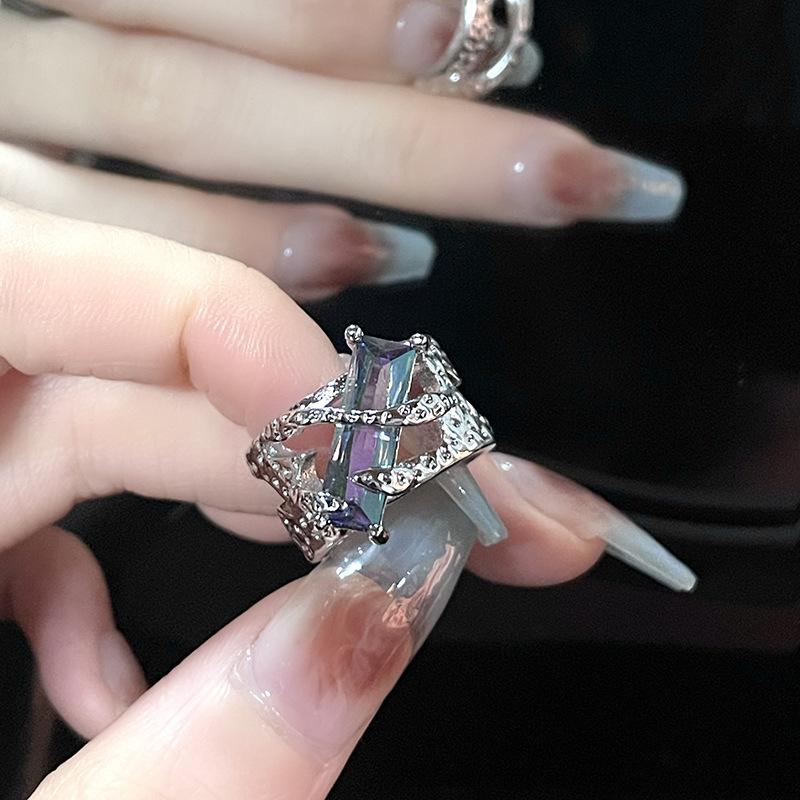Bramble Opening Ring, Female Dark Zircon Light Luxury Niche Design, Advanced Index Finger Personality, Sweet And Cool Ring.