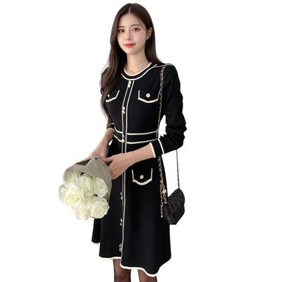 UQQA Robe Longue Midi Tricotée Taille M Femme, Automne/Hiver, Manches, Extensible, Élégante, Coupe Trapèze, Classique, Élégante, Noir, Longueur, Confortable, Chic,