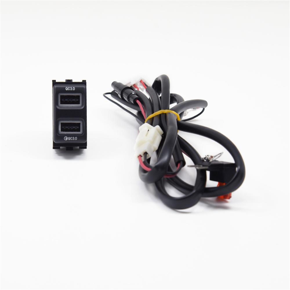18W Car Charger QC3.0 Dual USB Fast Charging For Nissan Patrol Y61 Y62