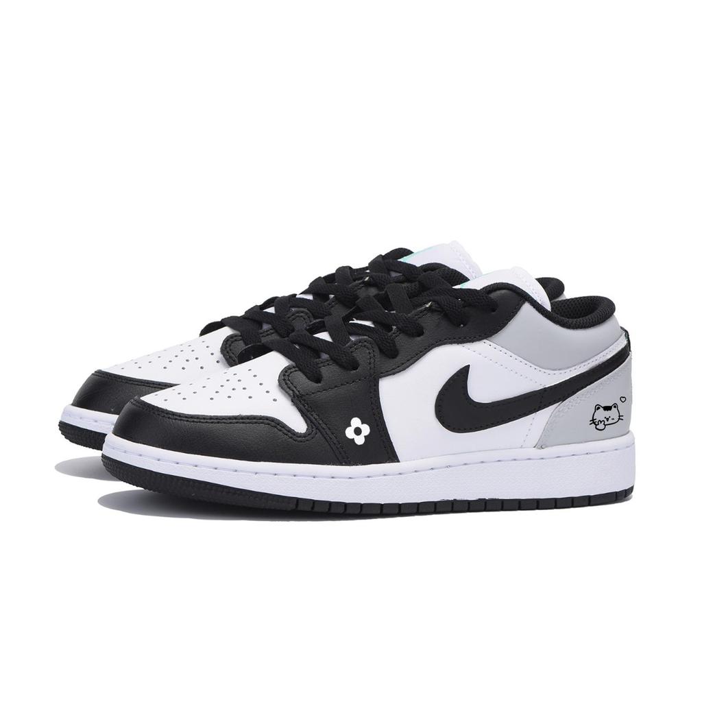 Jordan Air Jordan 1 Slip Resistant Abrasion Resistant Low top Vintage Basketball Shoes Men's White Black Gray 553558-131(Team85-)