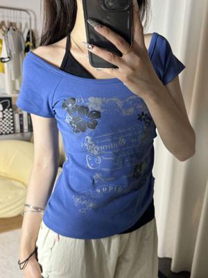 Vintage Sahte İki Parça Halter Bağcıklı Dantel Tişörtler Y2k Slim Fit Baskılı Üstler Kadın Omuz Düşük Kısa Kollu Tişört