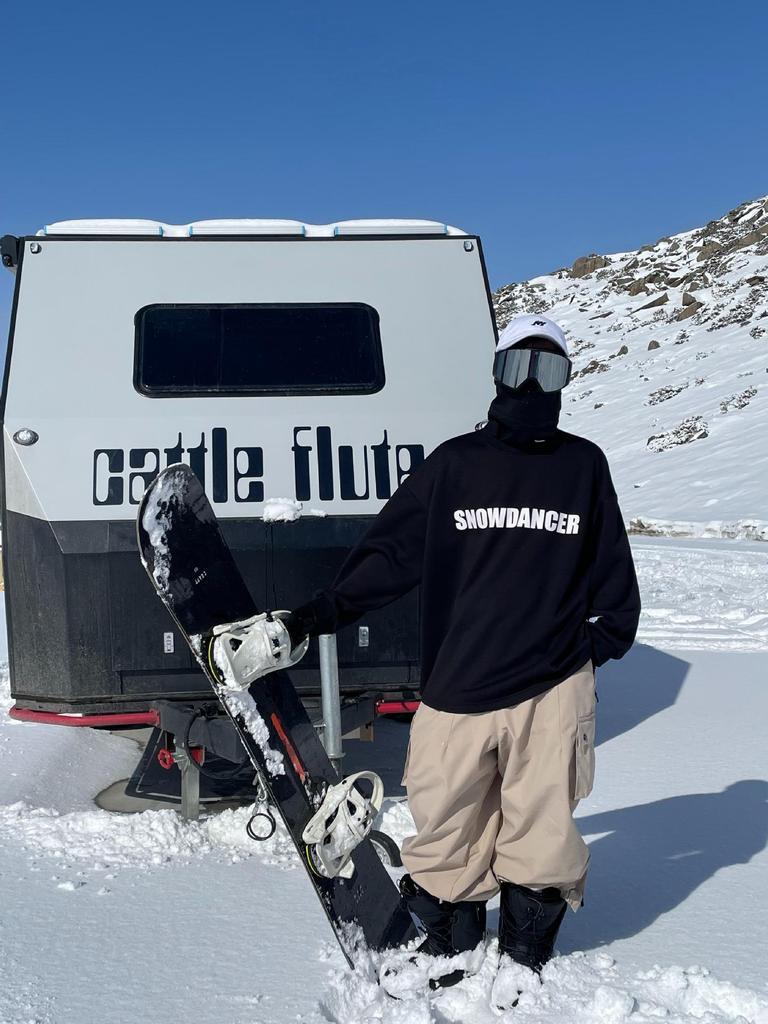 Ice Degree Waterproof Windproof Oversize Ski Sweatshirt for Men & Women - Breathable, White, Trendy