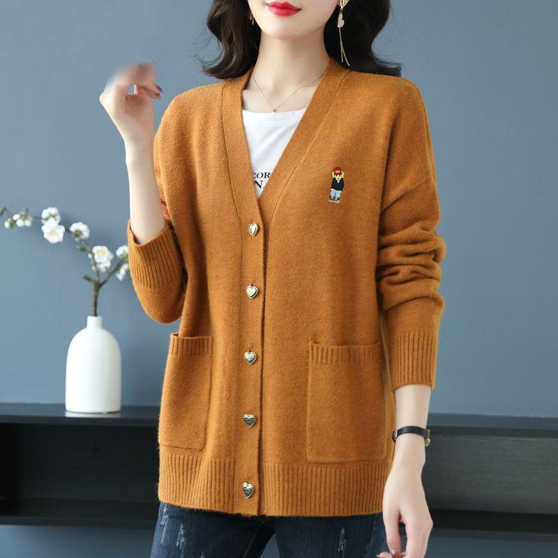 Female Middle Aged Mom Loose Large Size Outer Sweater Knitted Cardigan Coat Women's Autumn and Winter Clothes