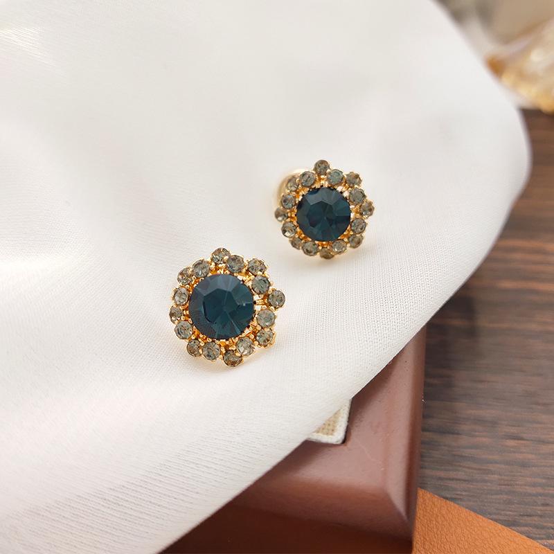 High-End Sapphire Vintage Ear Clips for Women, No Piercing, Autumn/Winter 2023