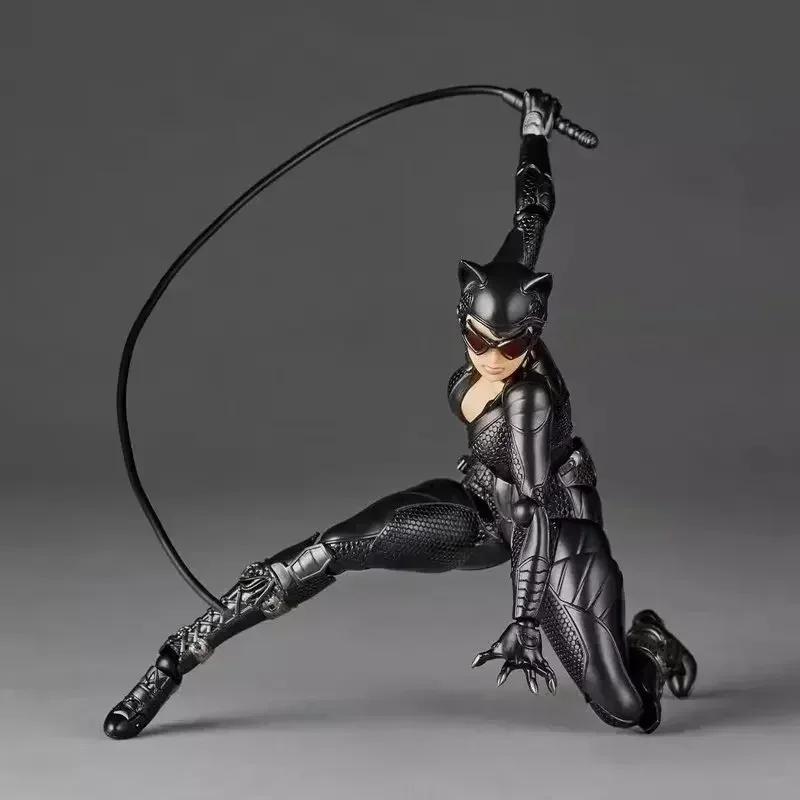 New IN stock Super-Movable Surprise Yamaguchi Dc Catwoman Superhero Series Charming Catwoman Doll Movable Model Gift