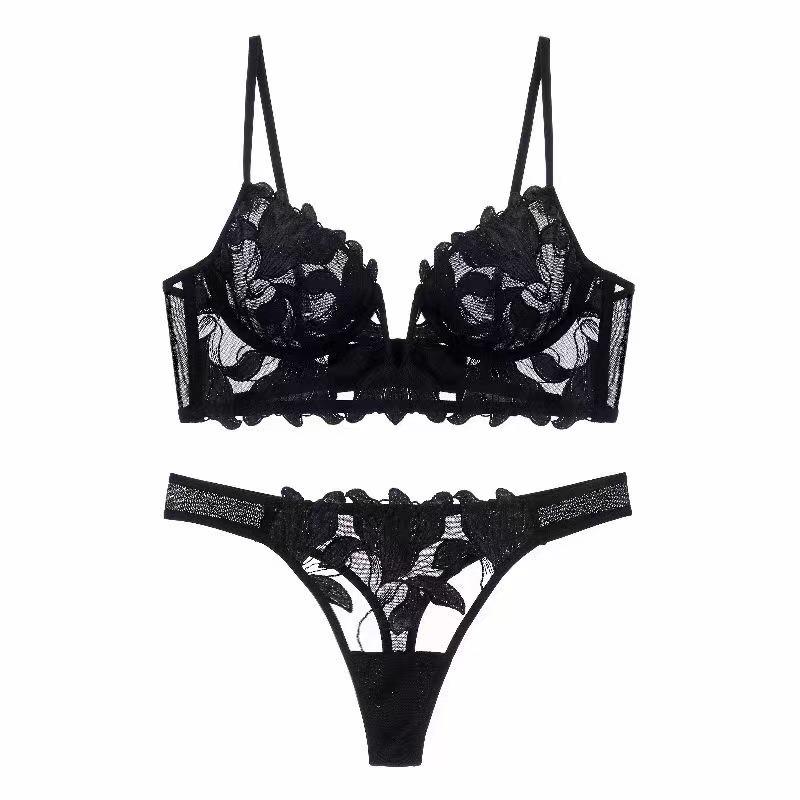 European and American Women Sexy Deep V Bra and Panties Set Embroidered Lace Lingerie Set Ultra Thin Minimizing Push Up Underwear Set